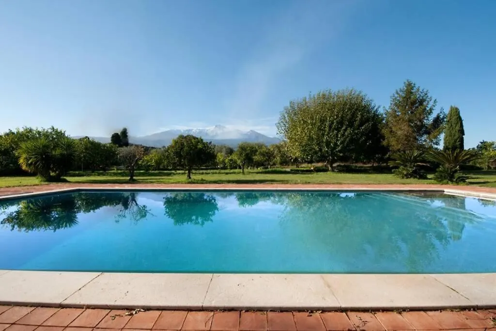 Villa Dei Limoni San Leonardello 0*,